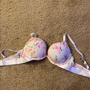 NEW never worn ILYS bra. Adds 2 cup sizes.